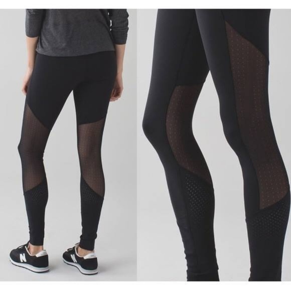 lululemon athletica Pants - VGUC Lululemon Barre Star tights size 6